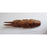 Afrikaans houten masker met 2 punten